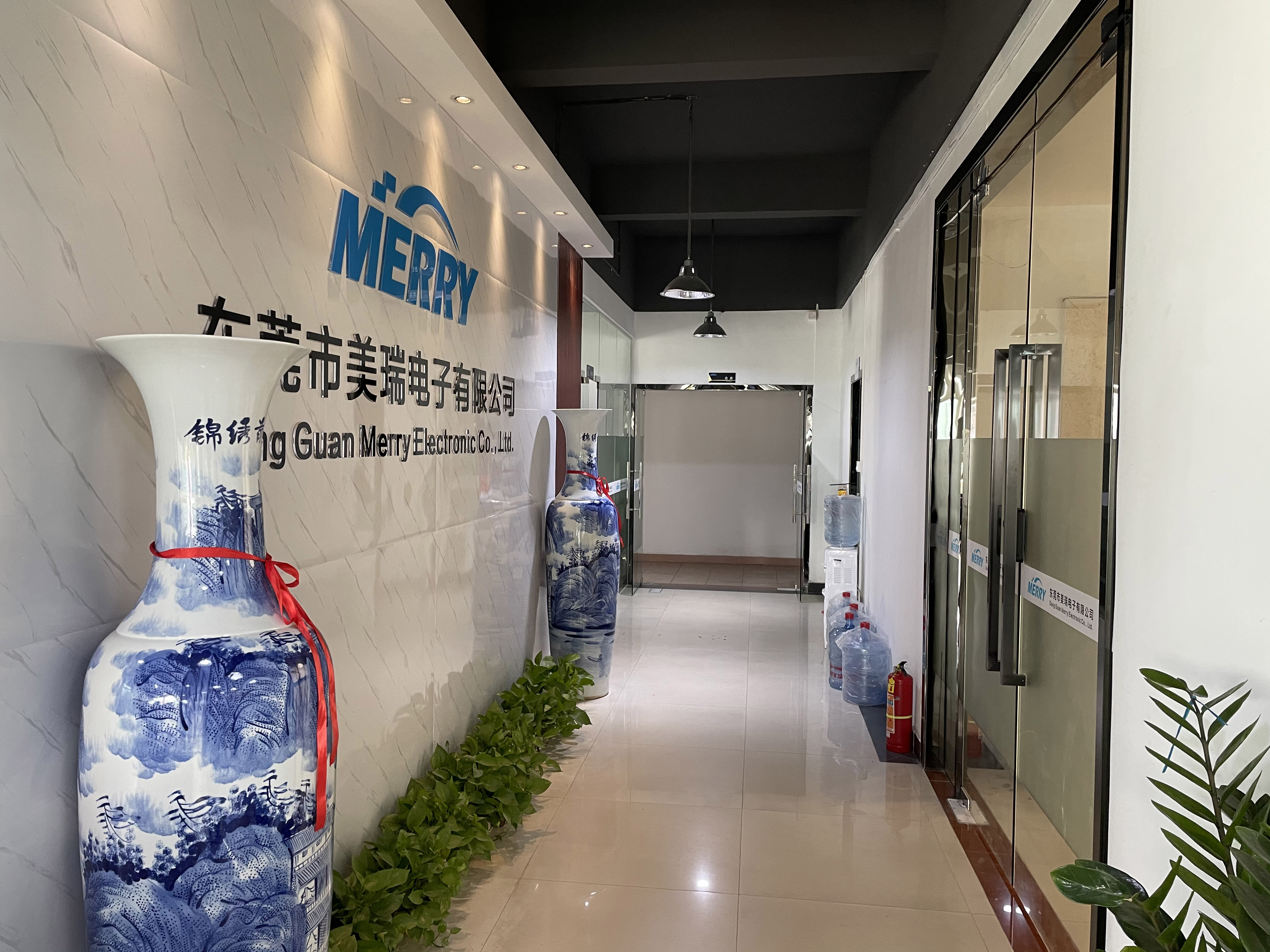 超結(jié)MOS 099與070,038內(nèi)阻產(chǎn)品批量交付